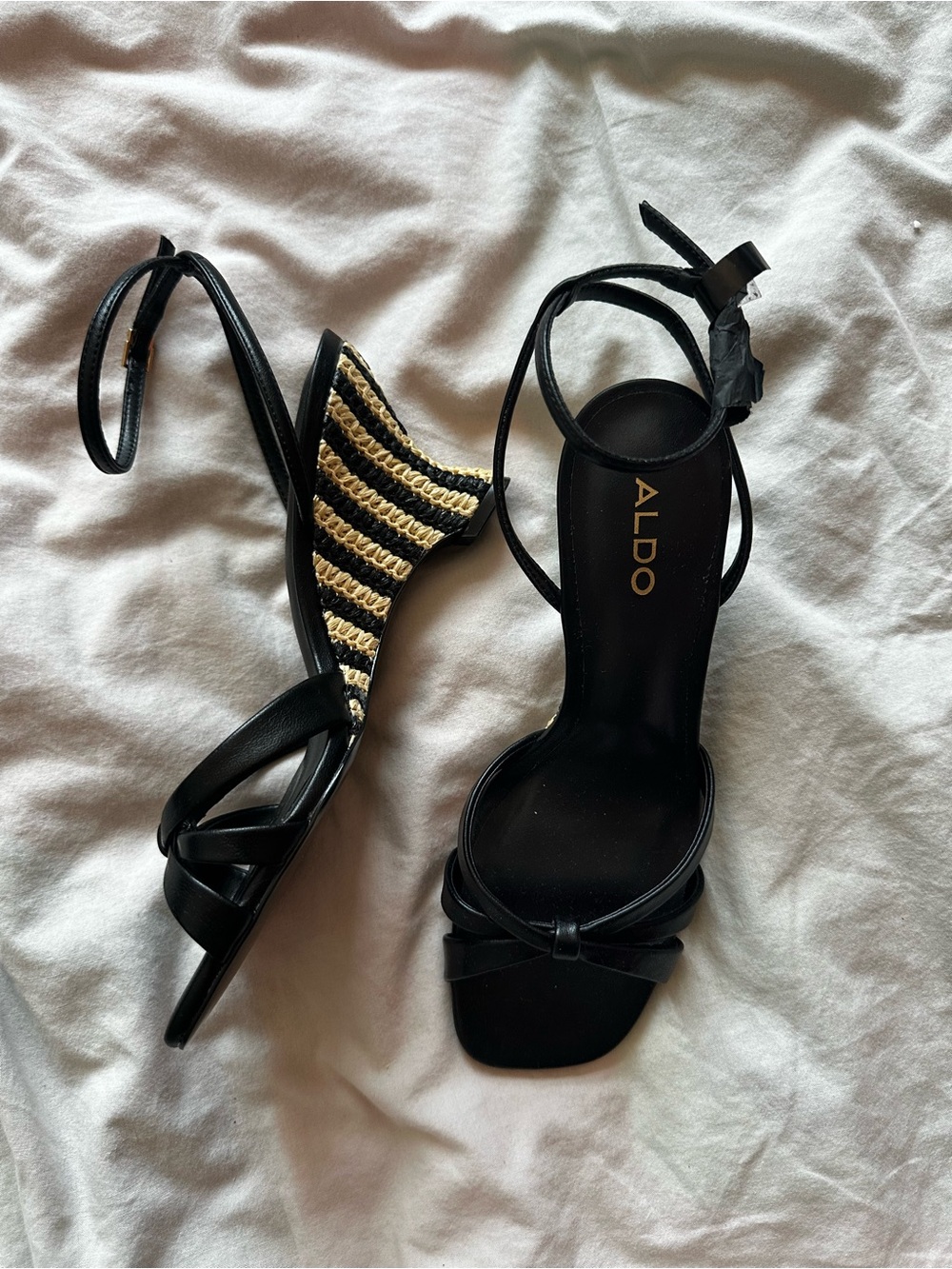 NEw Aldo Strappy Raffia Wedge Sandals Black Beige Resort Heels US 6